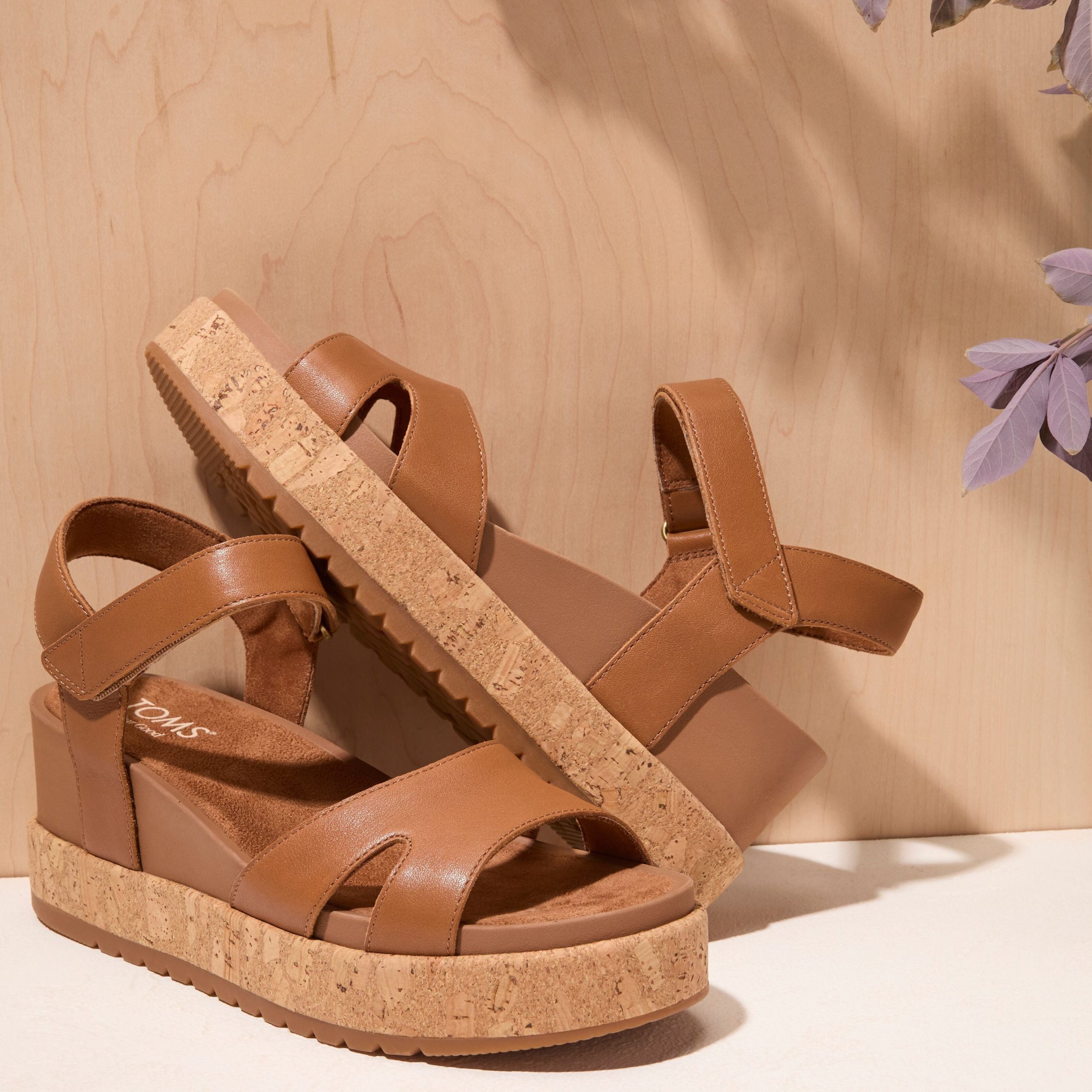 Womens Alana Wedge Sandal Brown Leather - Image 2