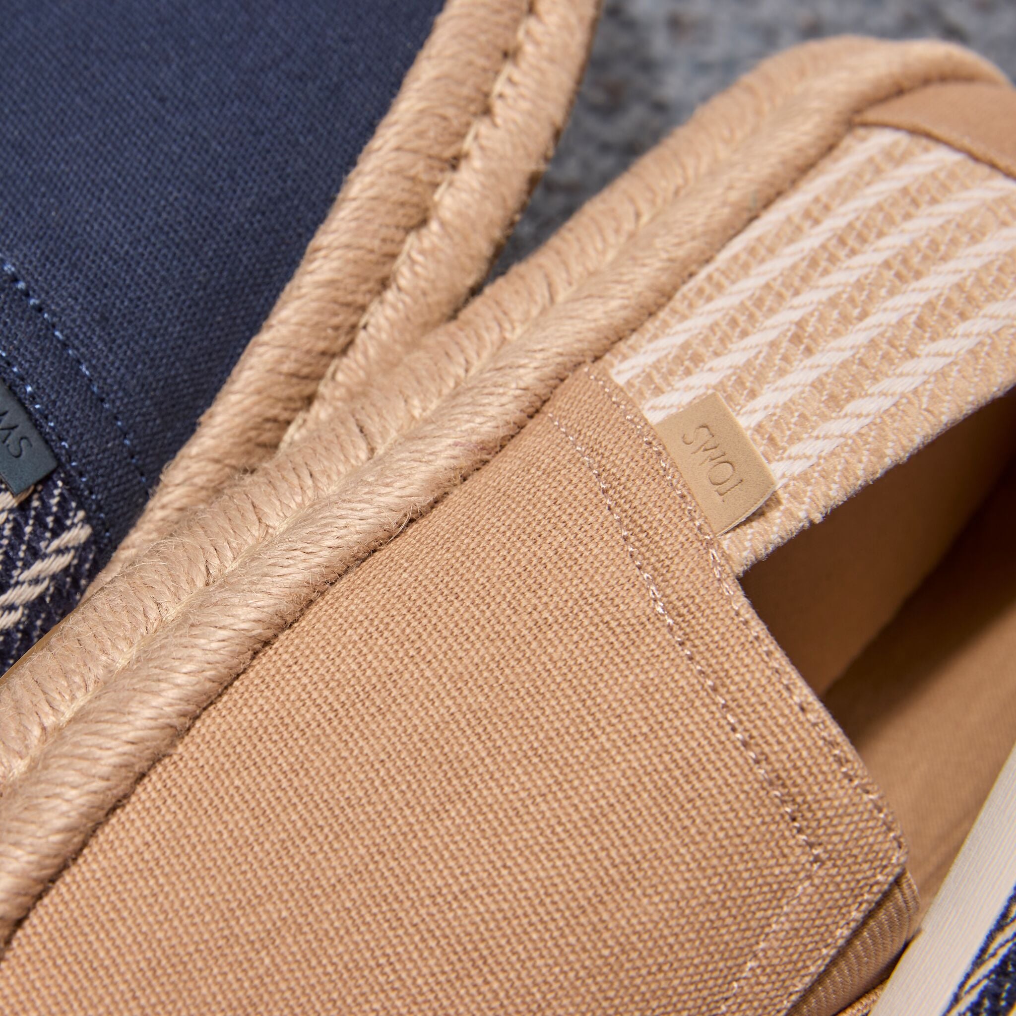 Mens Alpargata Rope 2.0 Espadrille Natural Stripes - Image 2