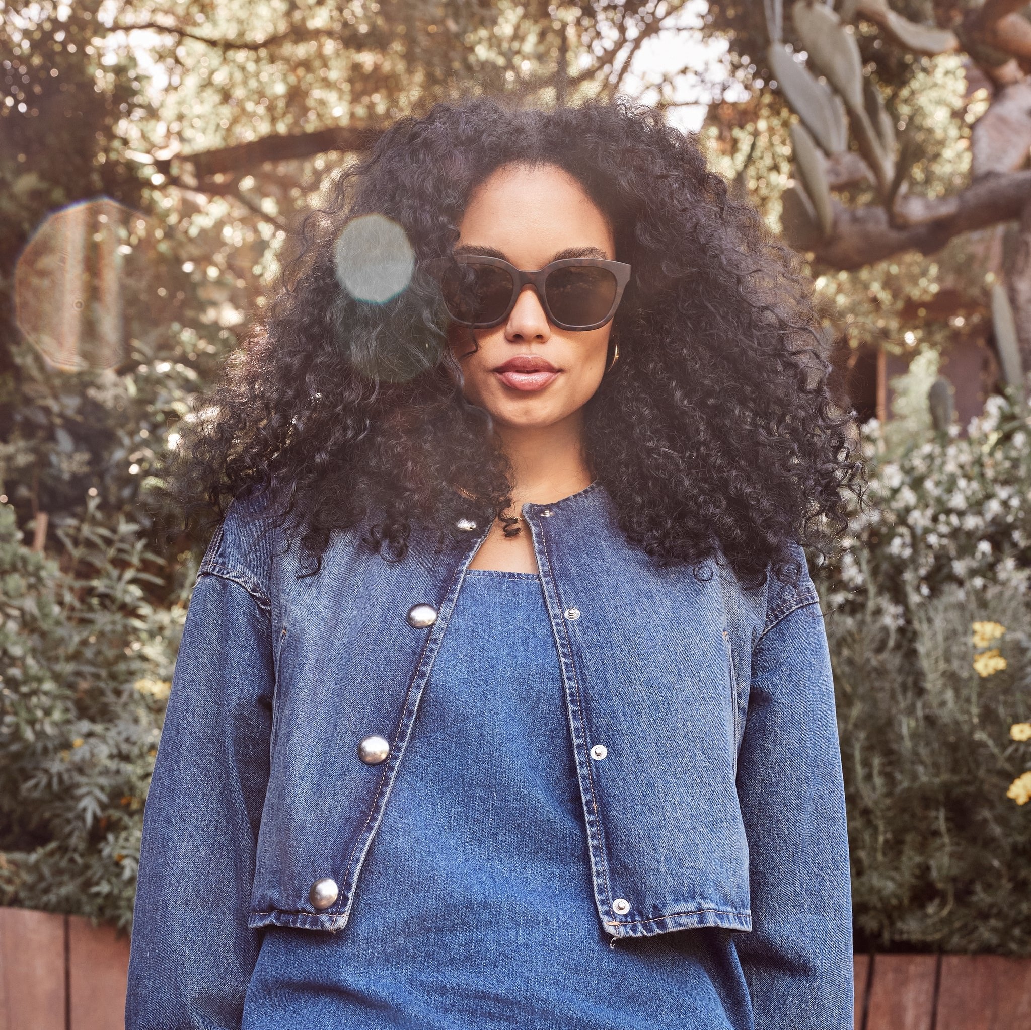 Savanna Traveler Matte Tortoise Sunglasses - Image 3