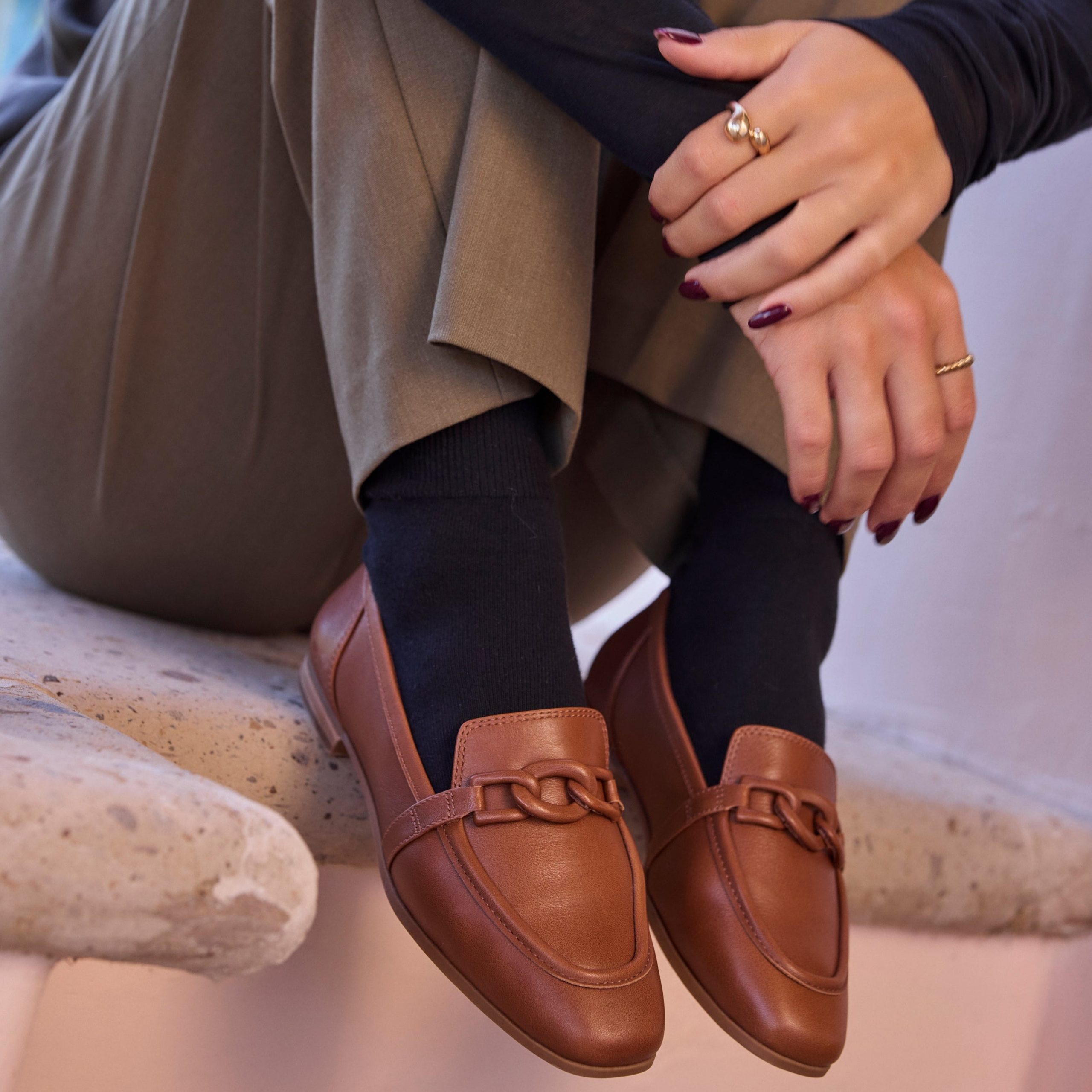Womens Lynette Loafer Amber Brown Leather with Chain - Image 3