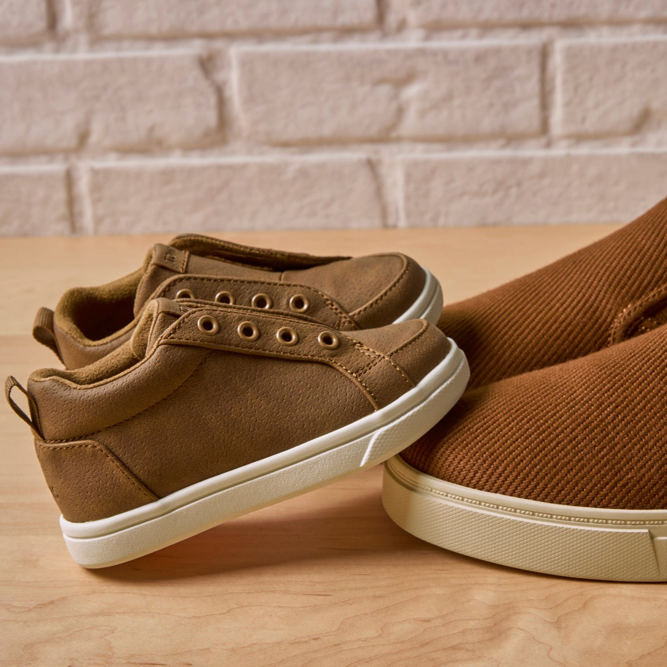 Toddler Shoe Cruz Mid Toddler Slip On Shoe Toffee Microsuede - Image 3