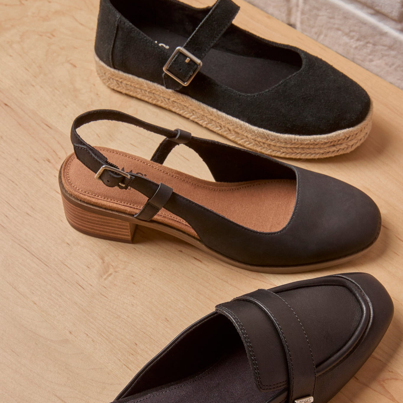 Womens Jaclyn Slingback Heel Black Nubuck Leather - Image 2