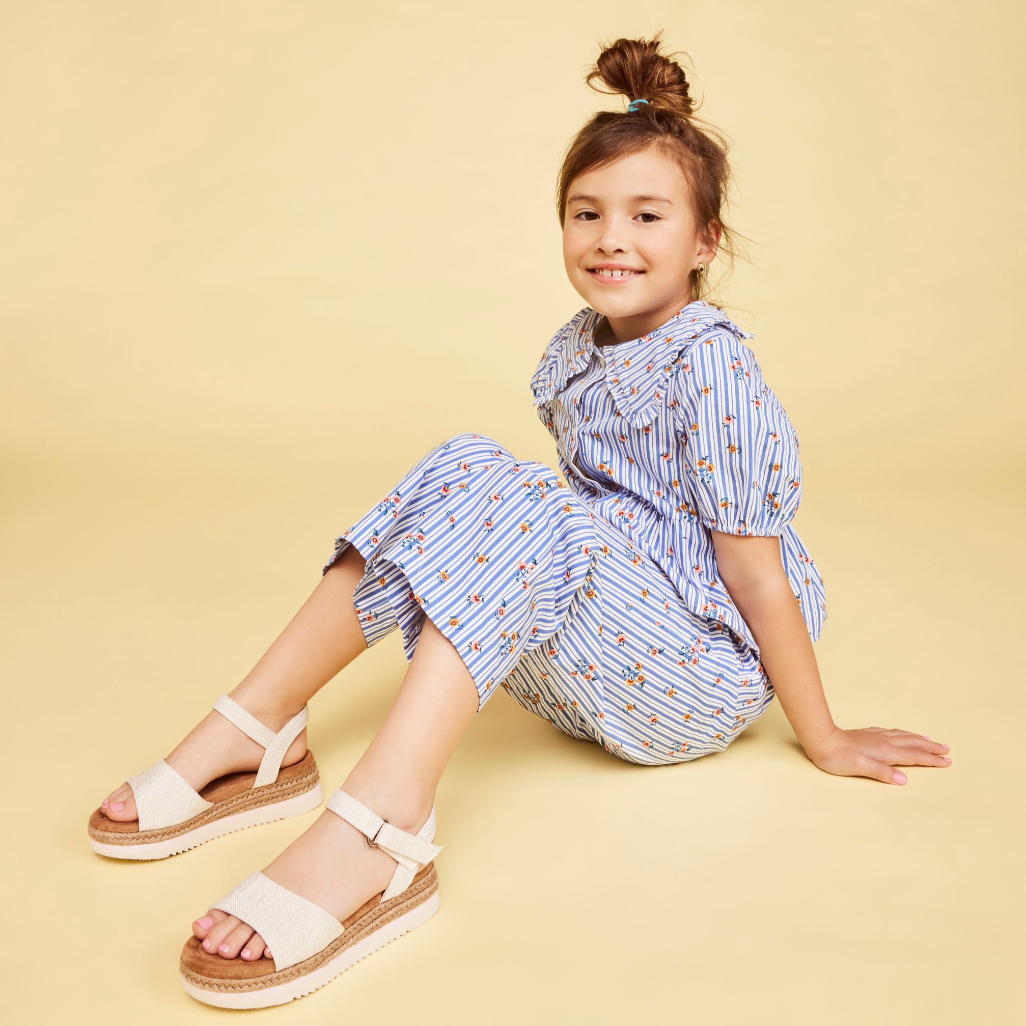 Youth Diana Natural Kids Shoe - Image 2