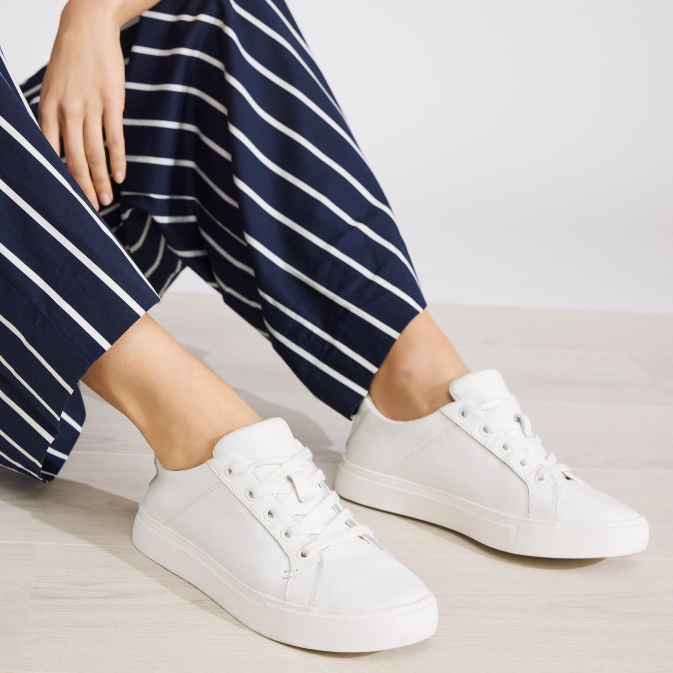 Kameron White Leather Sneaker - Image 2
