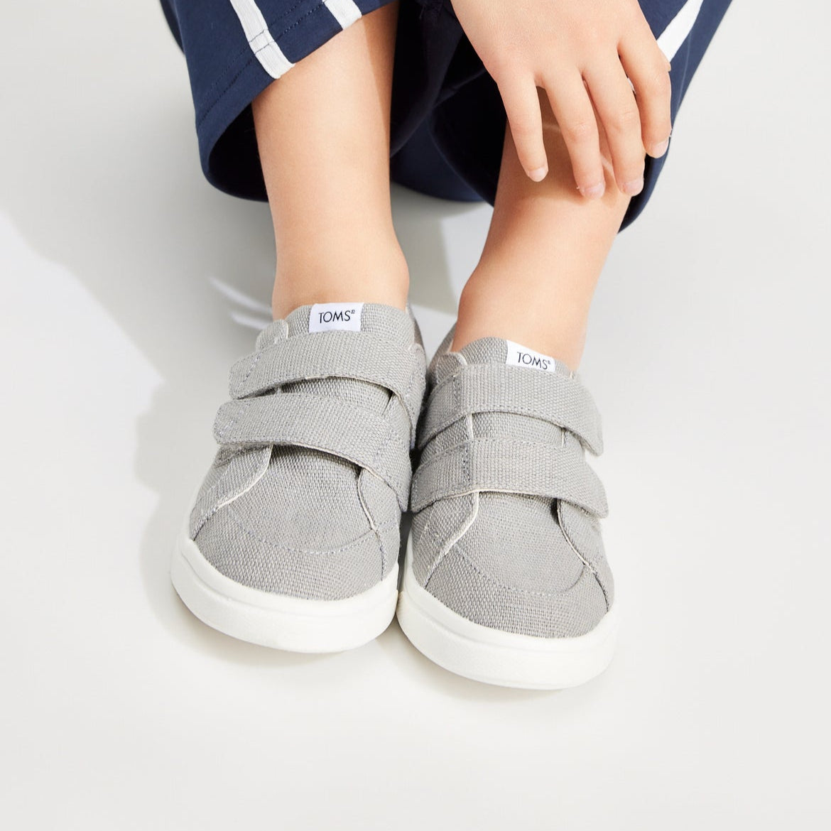 Cruz Double Strap Drizzle Grey Heritage Canvas Toddler Sneaker - Image 2