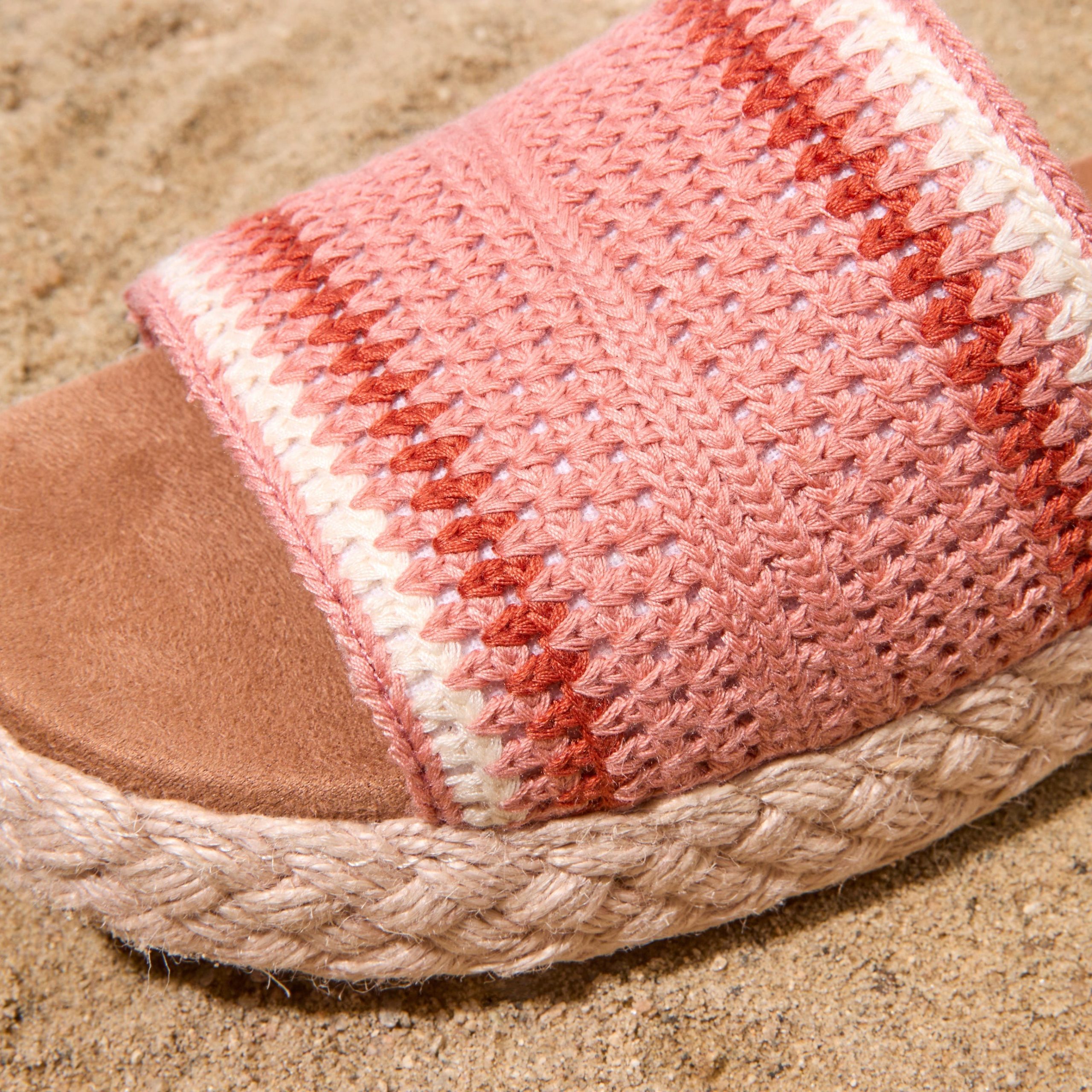 Womens Abby Flatform Espadrille Sandal Bloom Crochet - Image 2