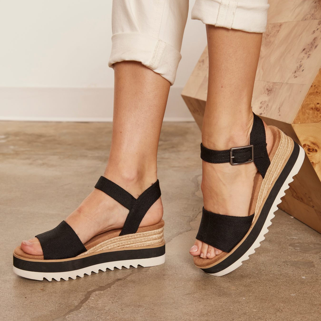 Diana Black Wedge Sandal - Image 2