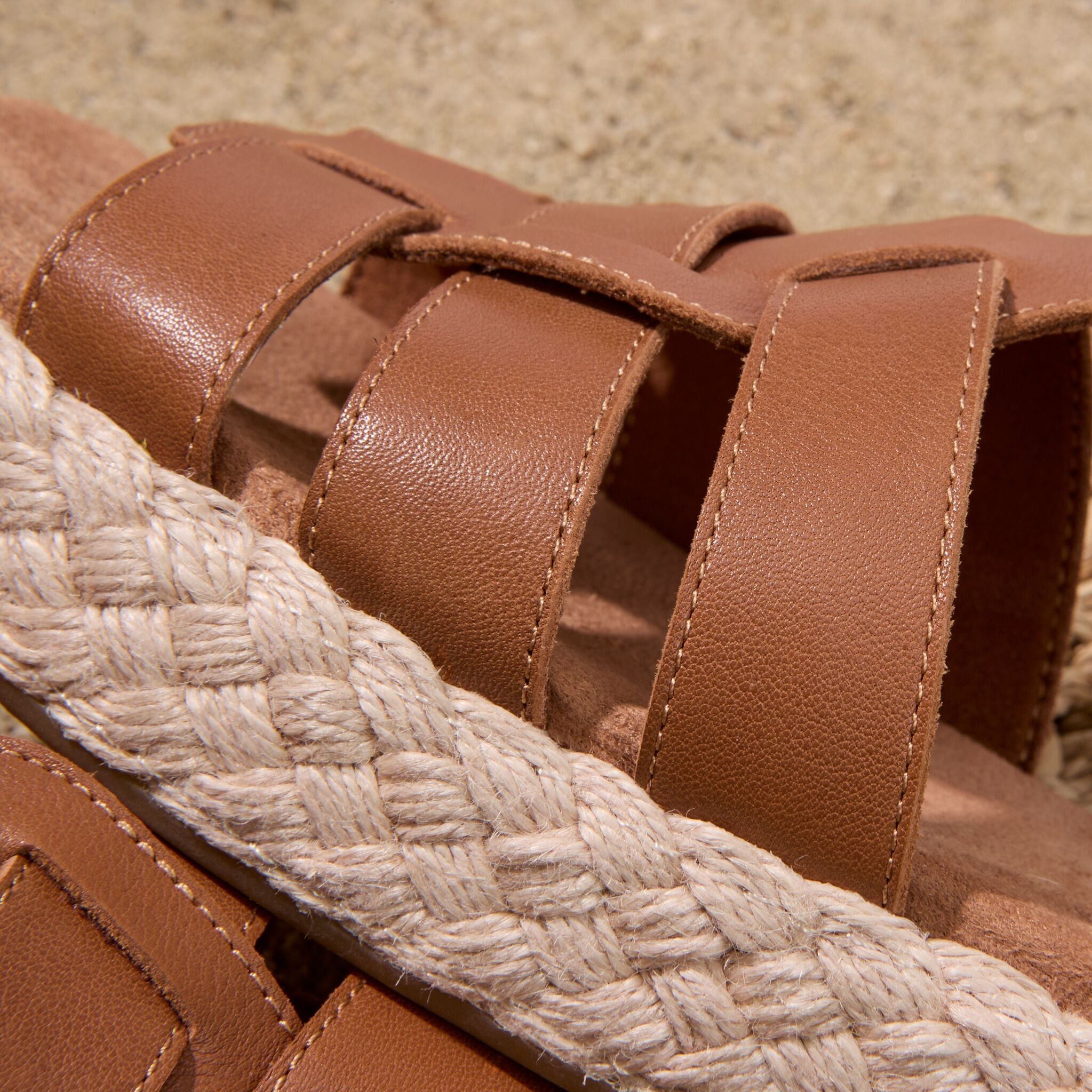 Womens Jac Fisherman Sandal Brown Sugar Leather - Image 2